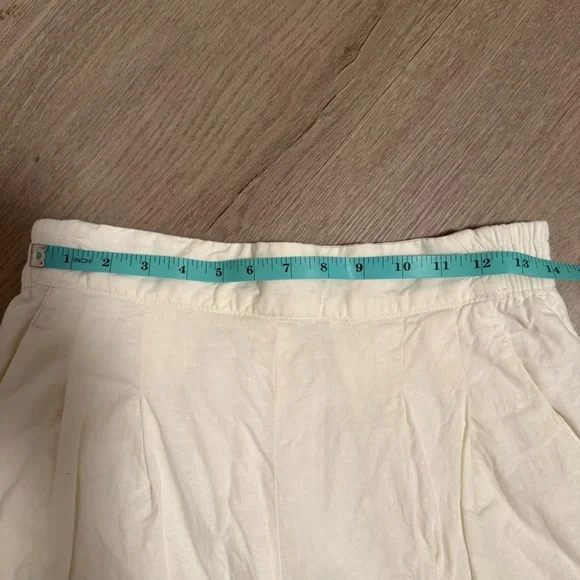 Dynamite Heidi Wide Leg Linen Pull-On
Pants, Bright White - Picture 5 of 9